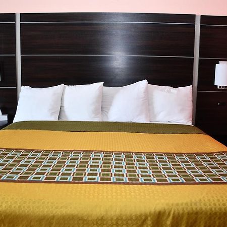 Regency Inn & Suites Faribault Kültér fotó