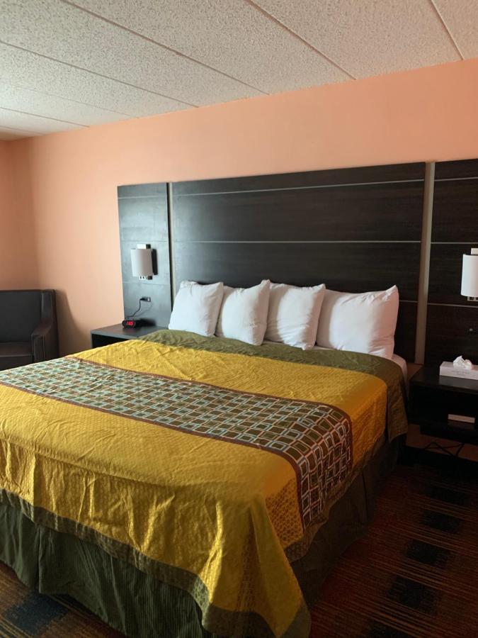 Regency Inn & Suites Faribault Kültér fotó