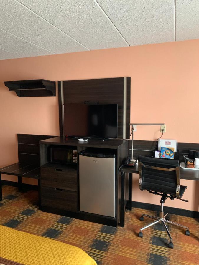 Regency Inn & Suites Faribault Kültér fotó