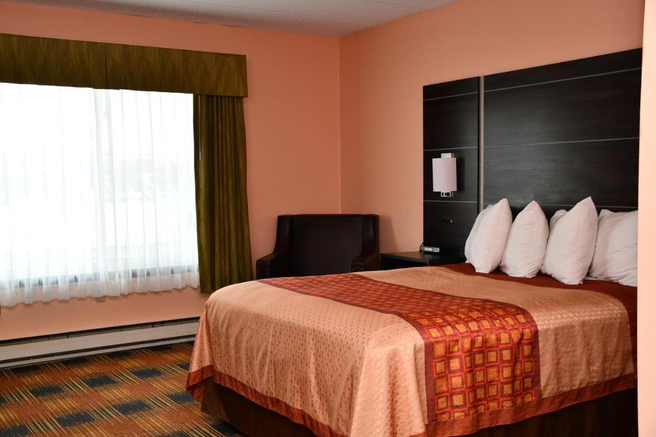 Regency Inn & Suites Faribault Kültér fotó