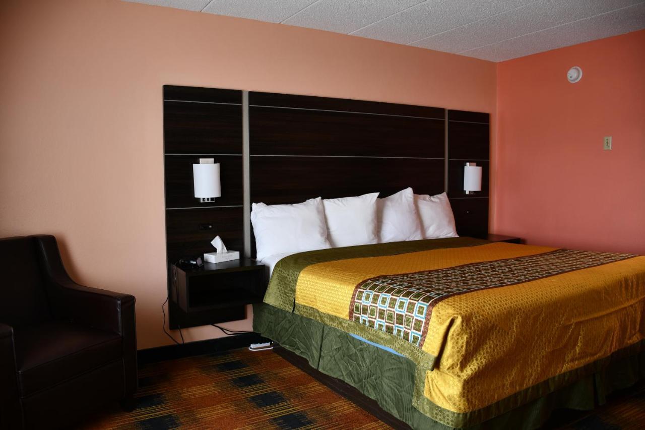 Regency Inn & Suites Faribault Kültér fotó